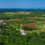 Kadum 25 3*