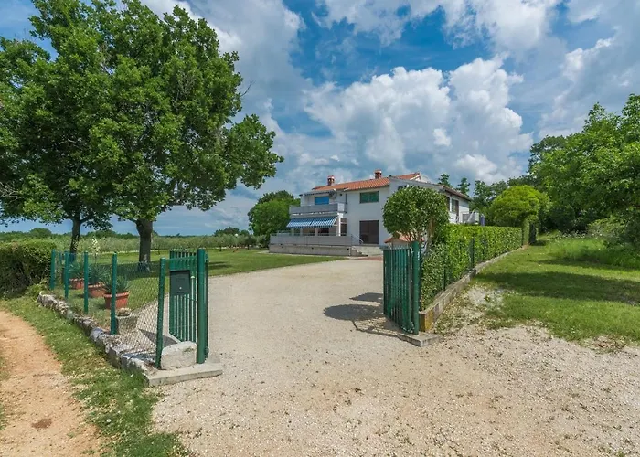 Pensjonat Kadum 25