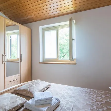 Kadum 25 Gostinjska kuća
