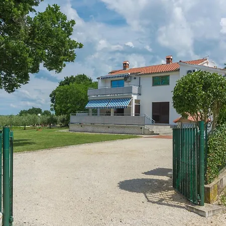 Gostinjska kuća Kadum 25